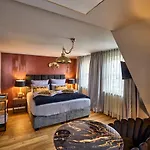Belvedere Hotel 3*